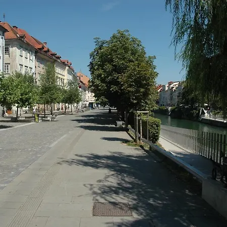 Apartment Vitez I Ljubljana